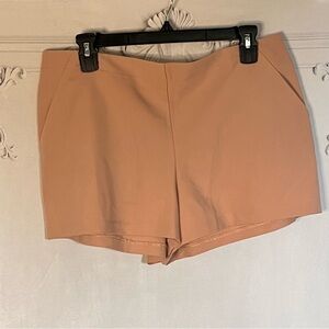 ASOS Tailored shorts - Light tan, peachy pocketed zip side size 8